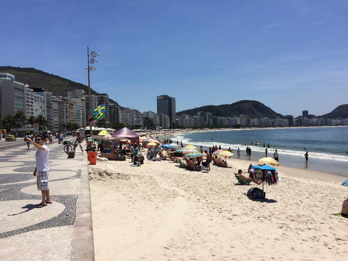 Copacabana E Sol, 2 Quartos E Sala - No Posto 6 *